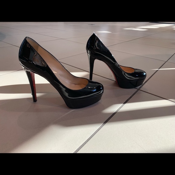 **SOLD**Authentic Christian Louboutin Bianca 140 - Picture 1 of 5